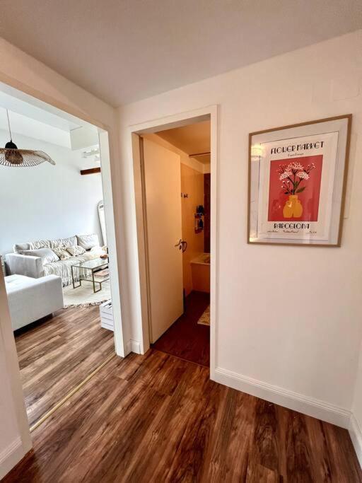 Bali Home Stylische Wohnung Mit Terrasse Schönefeld Exterior foto
